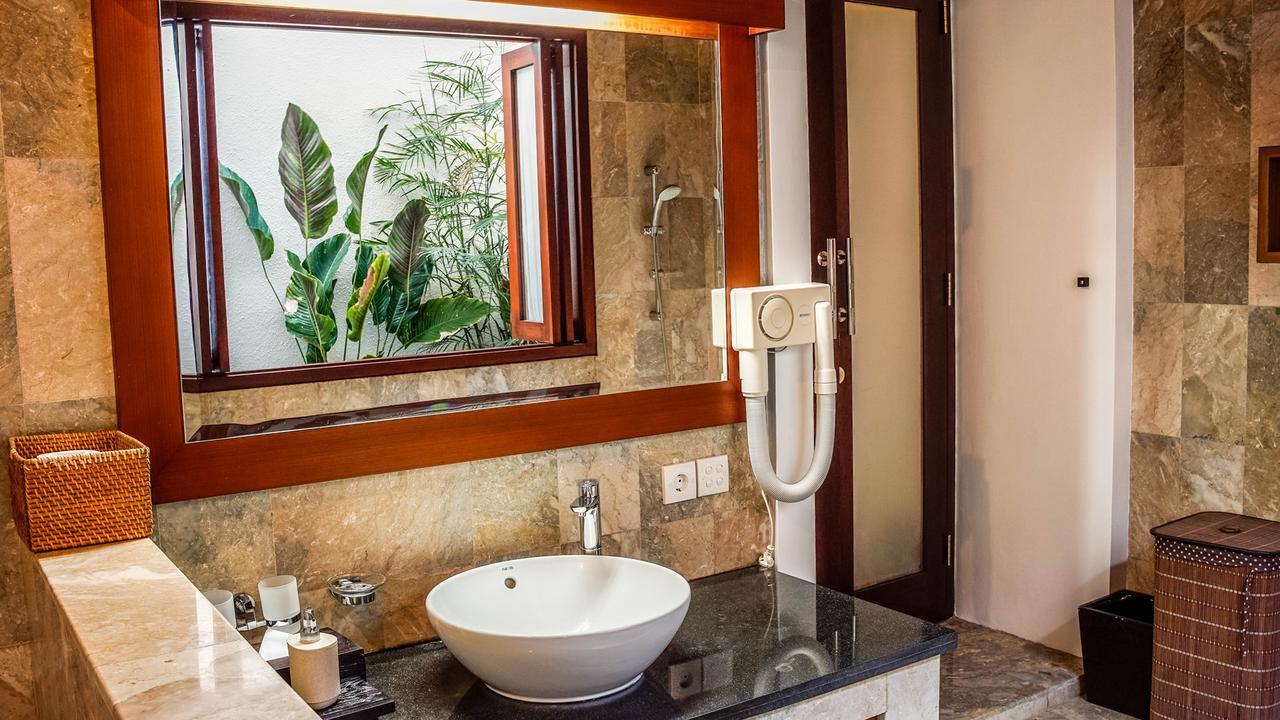 Villa Purnama ชังกู ภายนอก รูปภาพ